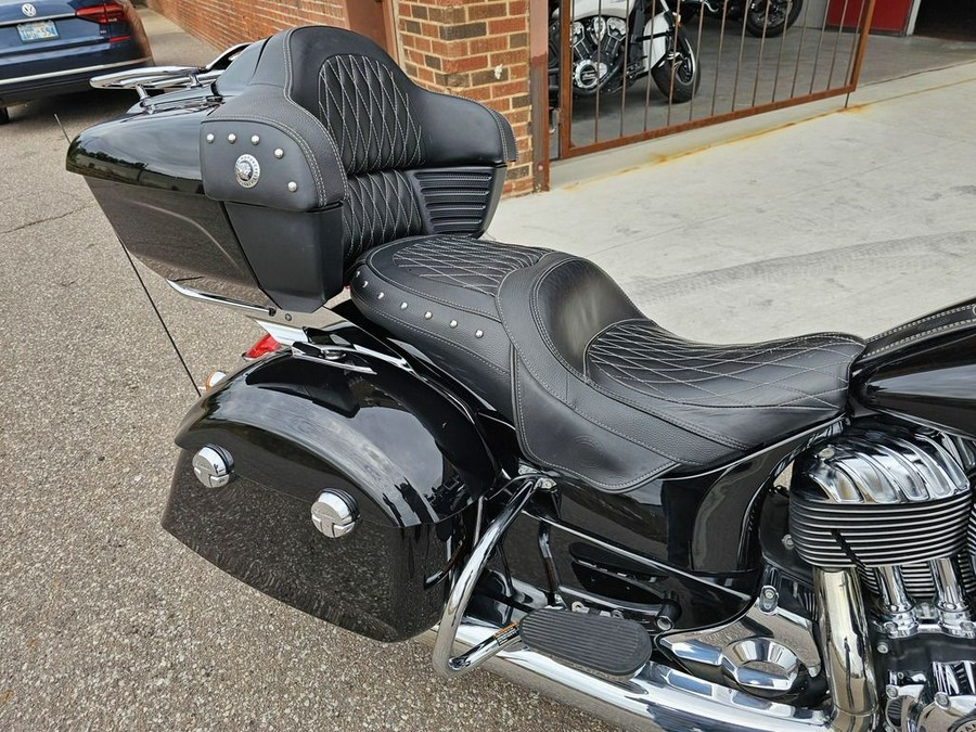 2018 Indian Motorcycle® Roadmaster® ABS Thunder Black