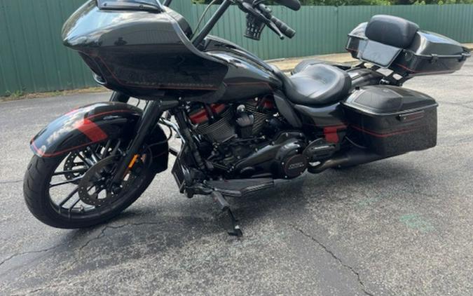 2018 Harley-Davidson FLTRXSE - CVO Road Glide