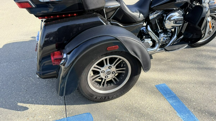 2016 Harley-Davidson® Tri Glide® Ultra