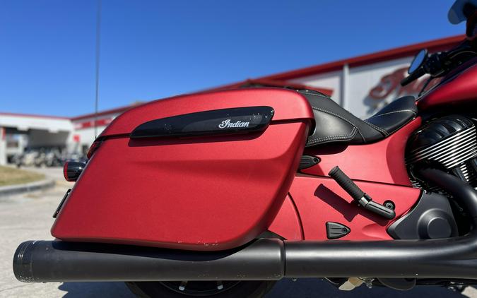 2023 Indian Motorcycle CHIEFTAIN DARK HORSE RUBY SMOKE 49ST Dark Horse