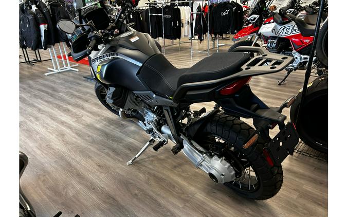 2024 Moto Guzzi Stelvio