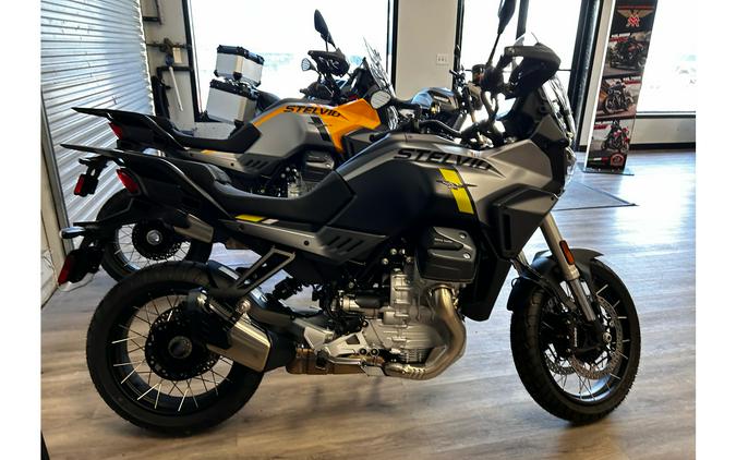 2024 Moto Guzzi Stelvio