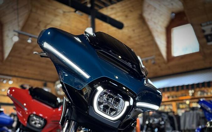 2026 Harley-Davidson® Street Glide® Teal Thunder / Vivid Black Chrome Trim