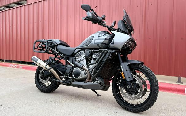 2022 Harley-Davidson® Pan America™ 1250 Special RA1250S Gauntlet Gray Metallic