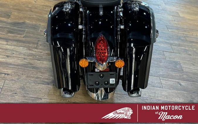 2024 Indian Motorcycle® Springfield® Black Metallic/Titanium Metallic