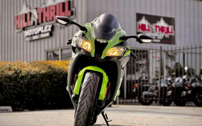 2017 Kawasaki Ninja® ZX™-10R ABS KRT Edition