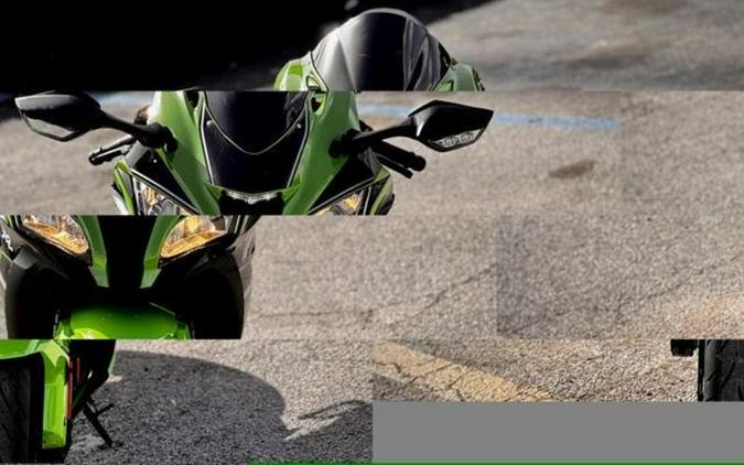 2017 Kawasaki Ninja® ZX™-10R ABS KRT Edition