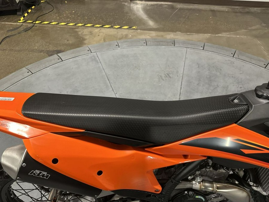 2025 KTM SX 450 F