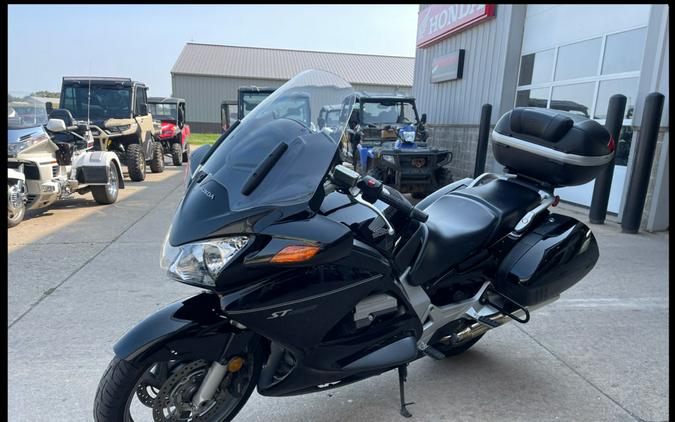 2006 Honda® ST1300