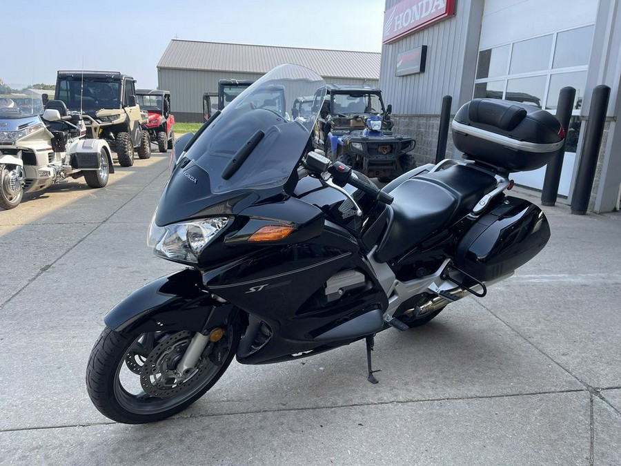 2006 Honda® ST1300