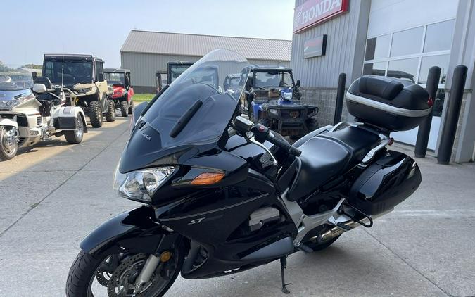 2006 Honda® ST1300