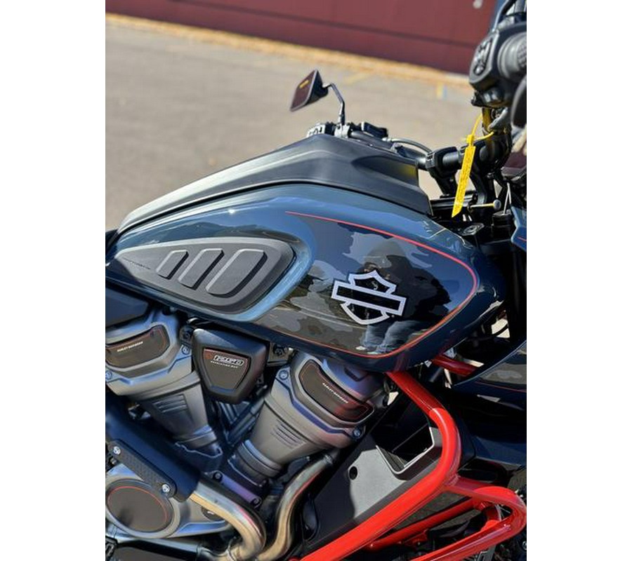 2025 Harley-Davidson® CVO™ Pan America®