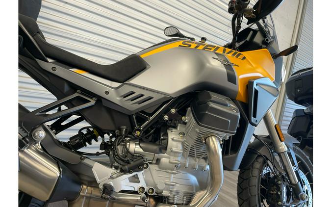 2024 Moto Guzzi Stelvio