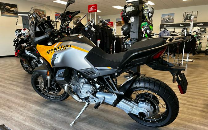 2024 Moto Guzzi Stelvio