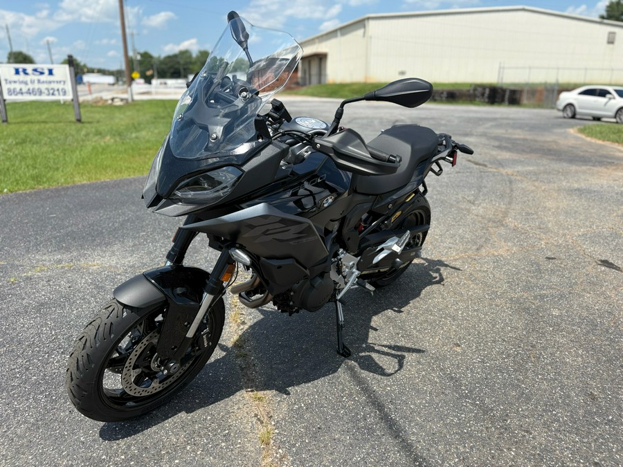 2026 BMW F 900 XR