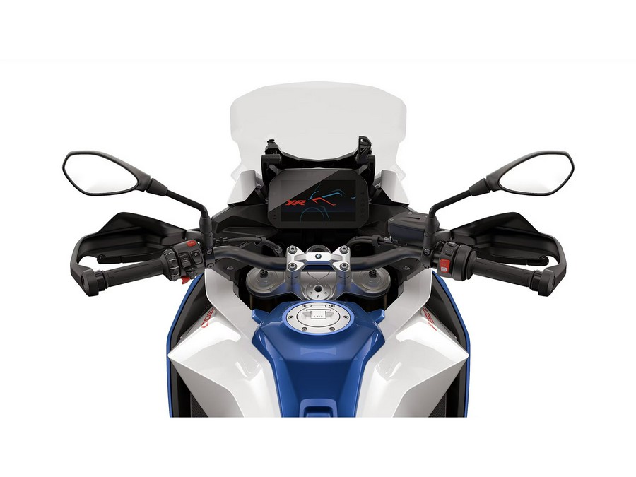 2026 BMW F 900 XR
