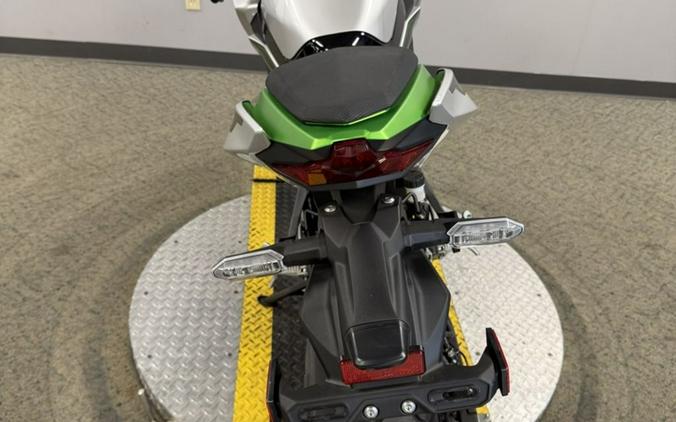 2024 Kawasaki Z e-1 ABS