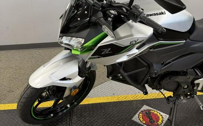 2024 Kawasaki Z e-1 ABS