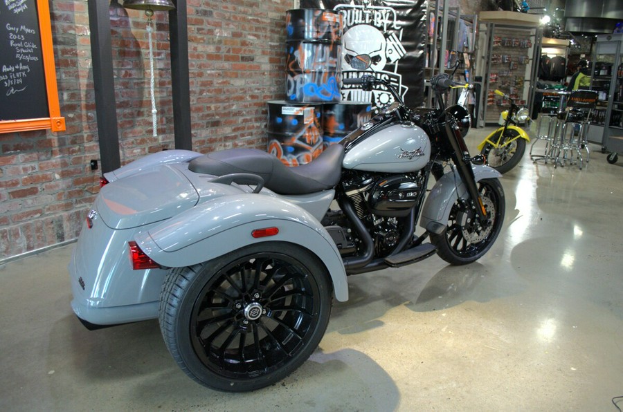 2024 Harley-Davidson Freewheeler Billiard Grey