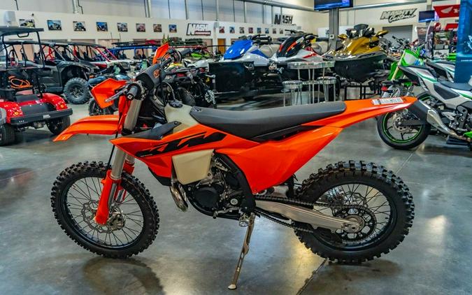 2025 KTM 300 XC