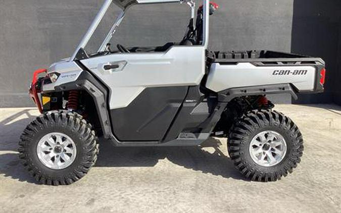 2025 Can-Am Defender X MR With Half-Doors