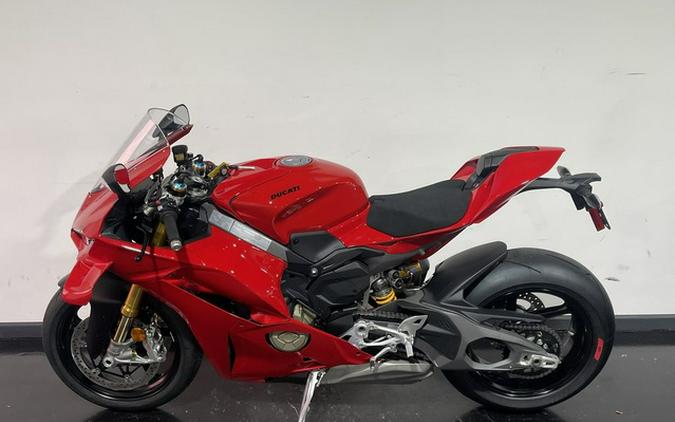 2025 Ducati Panigale V4 S Panigale V4 S