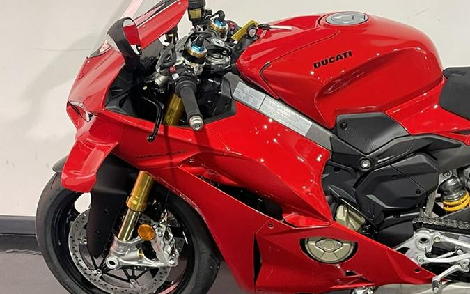 2025 Ducati Panigale V4 S Panigale V4 S