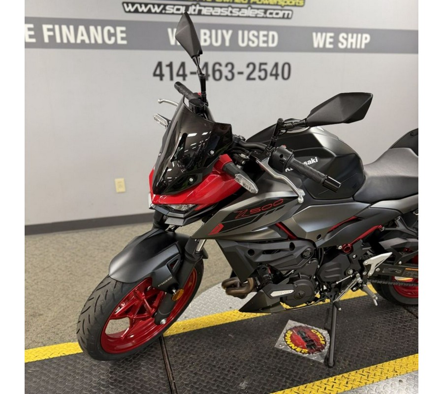 2024 Kawasaki Z500 SE ABS