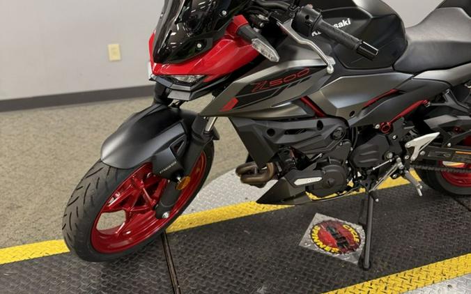 2024 Kawasaki Z500 SE ABS