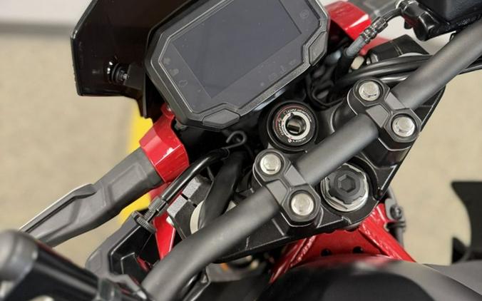 2024 Kawasaki Z500 SE ABS