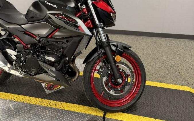 2024 Kawasaki Z500 SE ABS