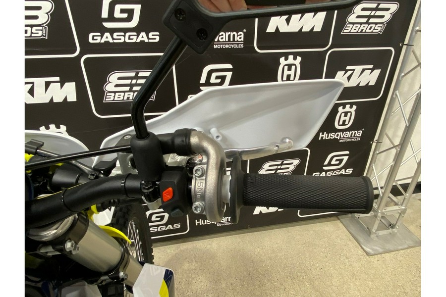 2025 Husqvarna Motorcycles FE 350s