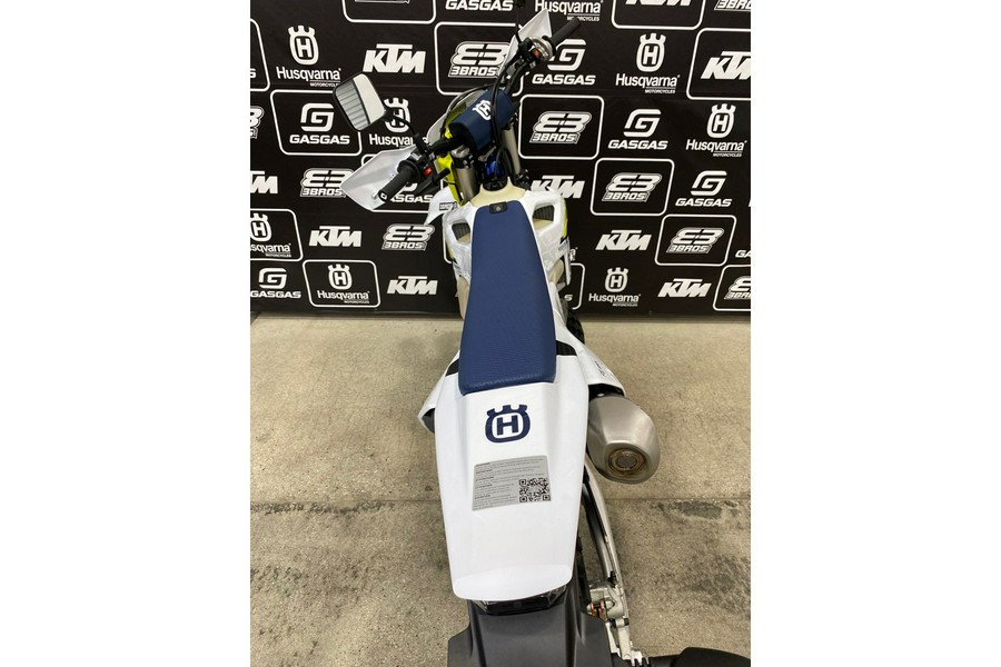 2025 Husqvarna Motorcycles FE 350s