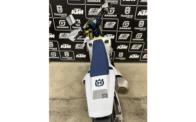 2025 Husqvarna Motorcycles FE 350s