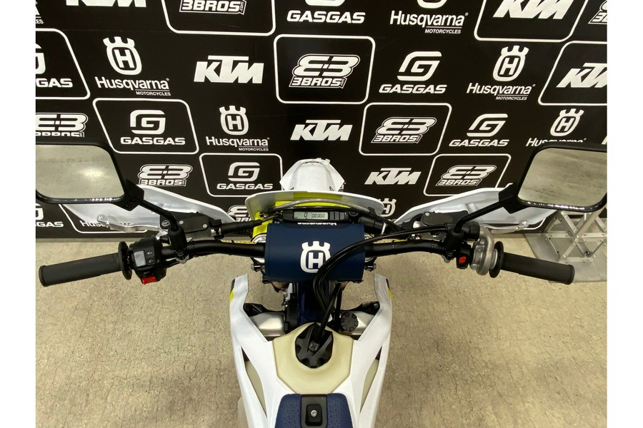 2025 Husqvarna Motorcycles FE 350s