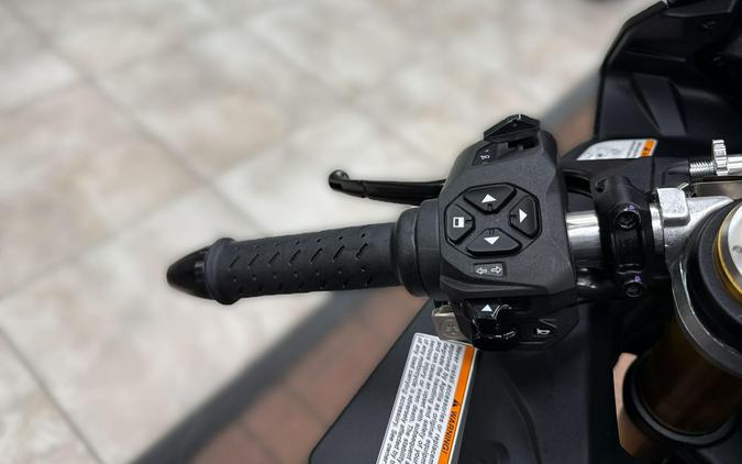2027 APRILIA RSV4 FACTORY 1100