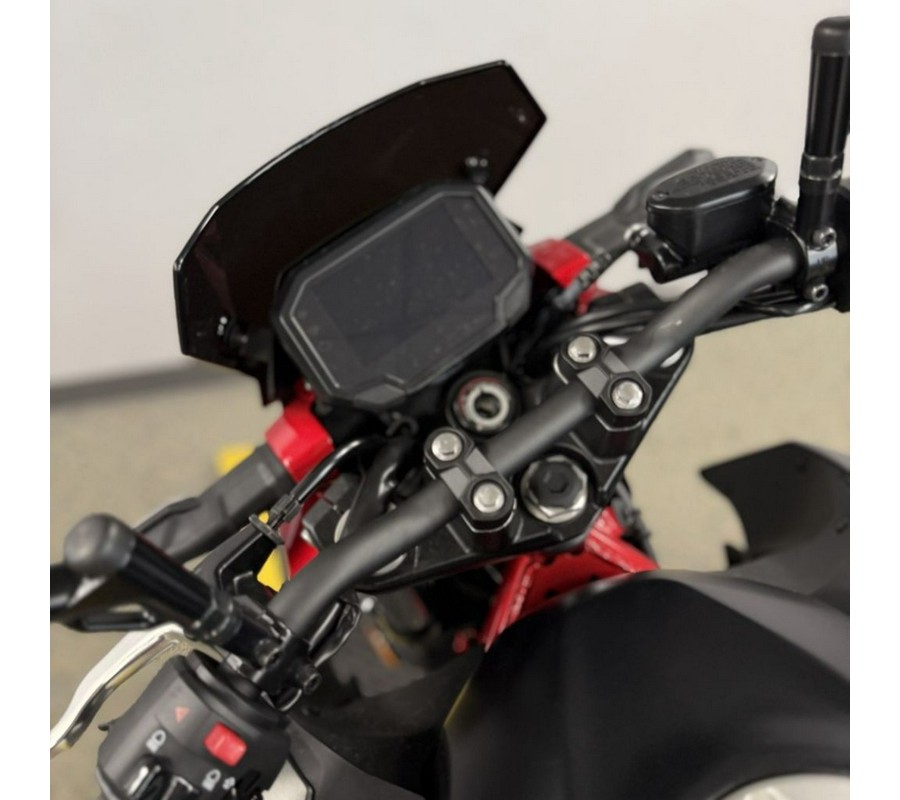 2024 Kawasaki Z500 SE ABS