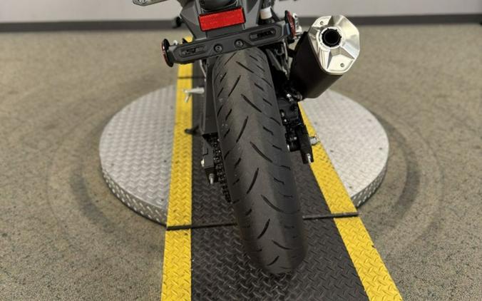 2024 Kawasaki Z500 SE ABS