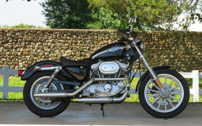 2003 Harley-Davidson® XLH883 - Sportster® 833®