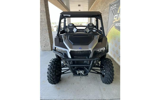 2020 Polaris Industries Polaris GENERAL® 1000 Premium Matte Titanium Metallic