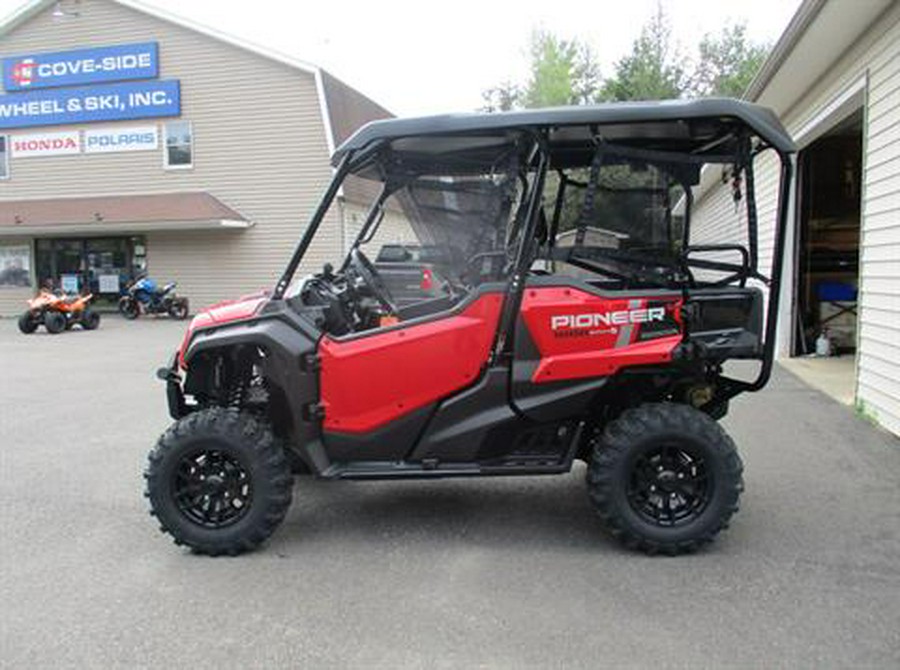 2024 Honda Pioneer 1000-5 Deluxe