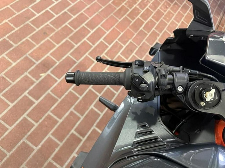 2026 KTM RC 990 R