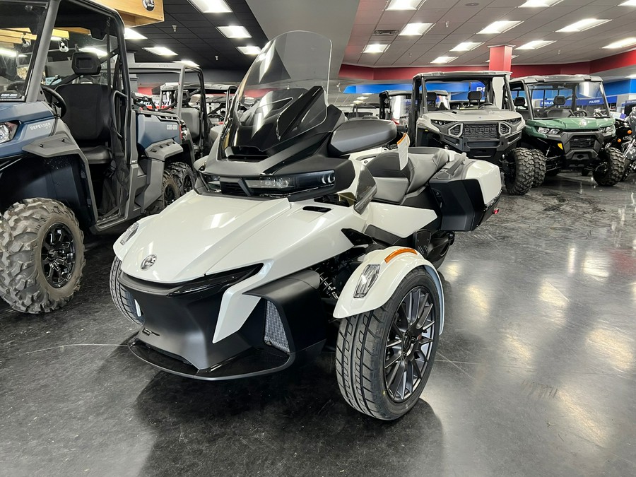 2026 Can-Am Spyder RT