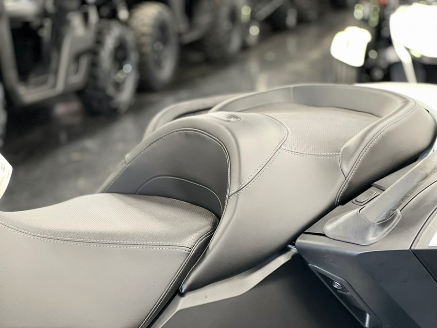 2026 Can-Am Spyder RT