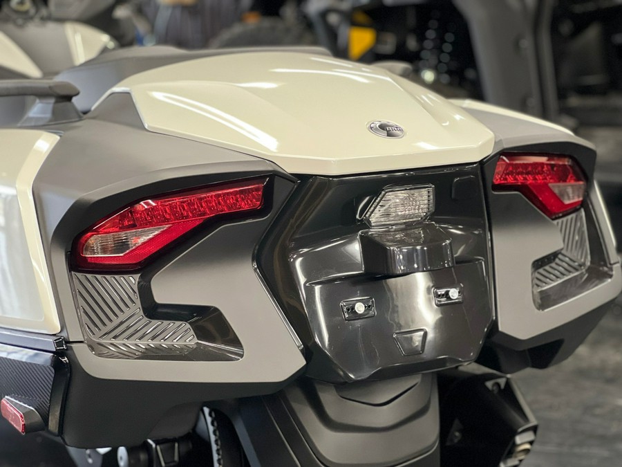 2026 Can-Am Spyder RT