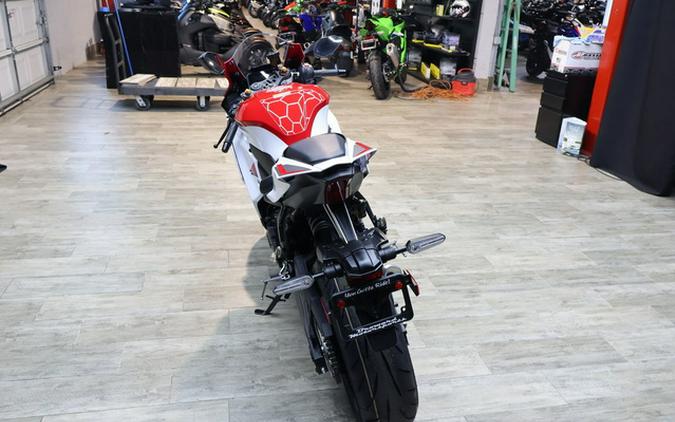 2026 Yamaha YZF-R7 70th Anniversary Edition