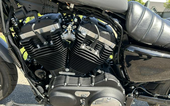2022 Harley-Davidson® IRON 883
