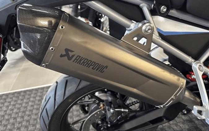 2026 Triumph Tiger 900 Alpine Edition