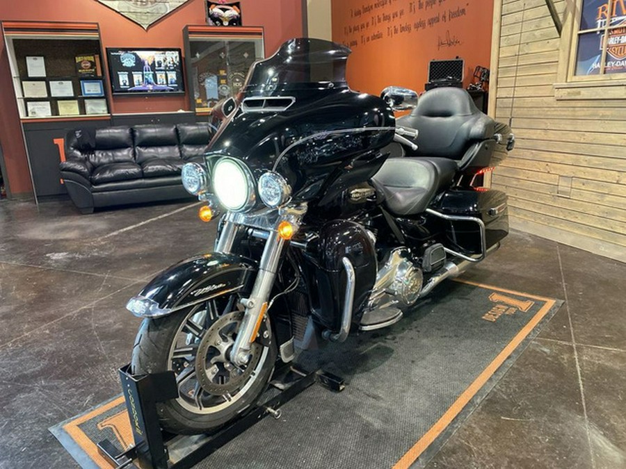 2017 Harley-Davidson Touring FLHTCU - Electra Glide Ultra Classic