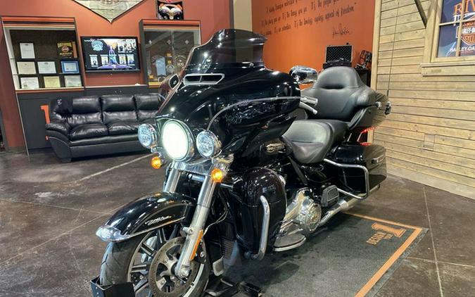 2017 Harley-Davidson Touring FLHTCU - Electra Glide Ultra Classic